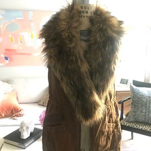Anthropologie Hei Hei fur neck vest